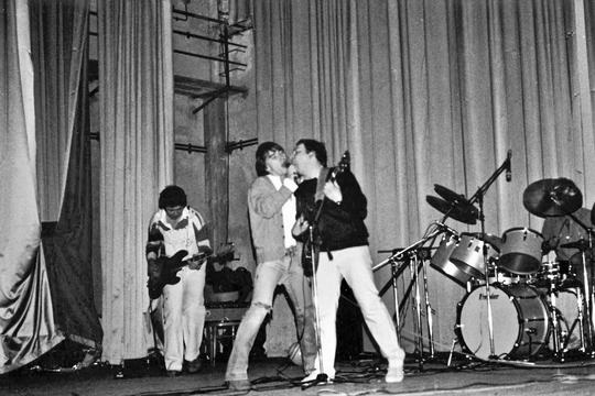 Outkids 2 · dal vivo al Teatro Remondini · 15 feb 1979