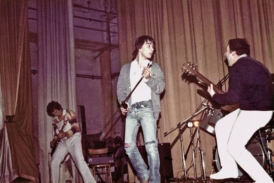 Outkids 2 · dal vivo al Teatro Remondini · 15 feb 1979